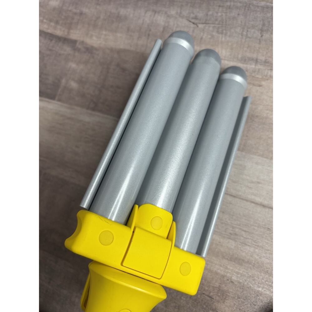DRYBAR THE BEACH BENDER triple barrel waver yellow hair crimpers curlers - Picture 3 of 8
